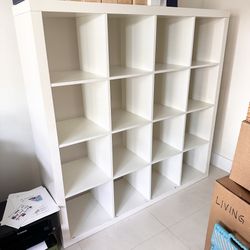 Ikea Kallax cube storage cubbies shelves 4 x 4 shelf unit white