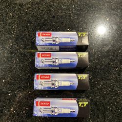 4 Denso 4503 Spark Plugs PK16TT
