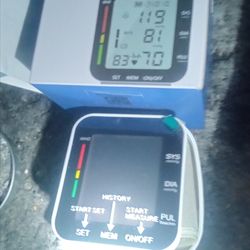 Wrist Blood Pressure Monitor