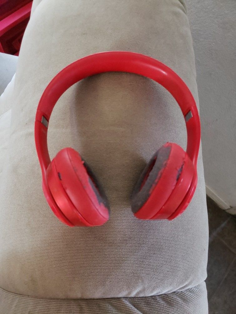 Beats By Dre Red Solos