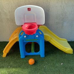 Toddler Game Time Sports Climber with Ball - Local Delivery for a Fee - See My Other Items 😎