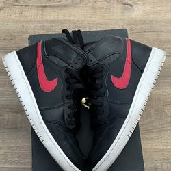 Used AJ1 Rare Air 7y