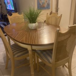 Dining Room Table W/ 4 Chairs