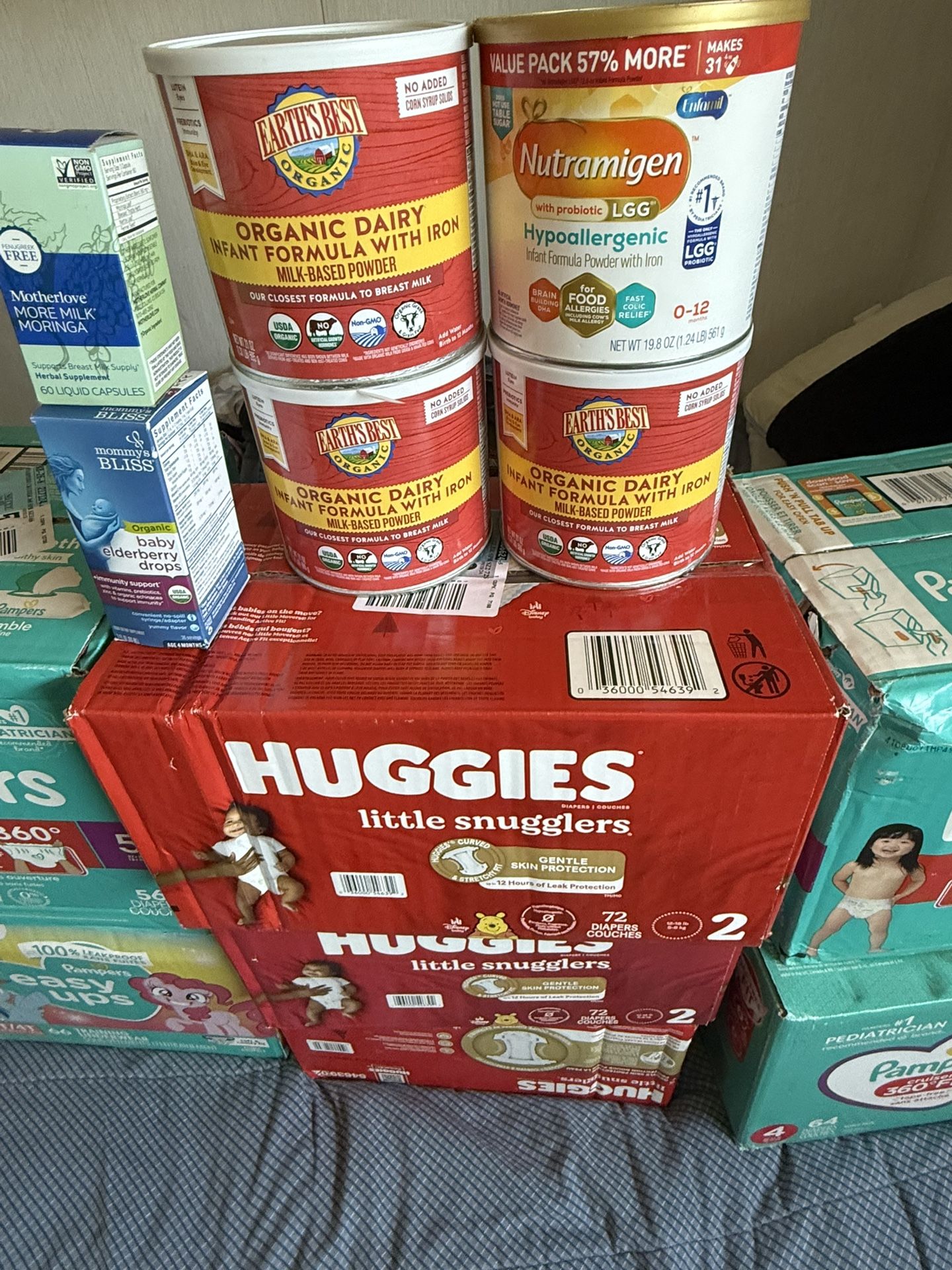 Huggies And Pampers Size 2 And Pull-ups Cruisers Size 4-5