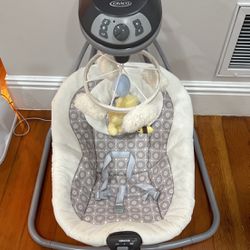 Graco Baby Swing