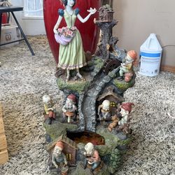 Vintage Snow White And The 7 Dwarfs Large Waterfall