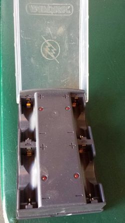 Batteries wall charger AA