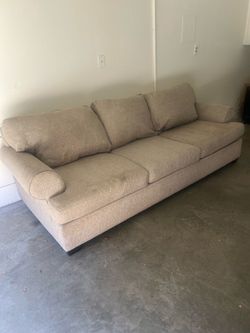 FREE COUCH