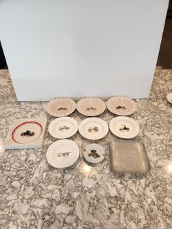 10 Transportation Theamed Ashtrays, Car, Train, Airplane

Great collection of vintage ashtrays.