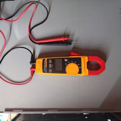 Fluke Multi Metter 324 Plus TRUE HMS CLAMP METER