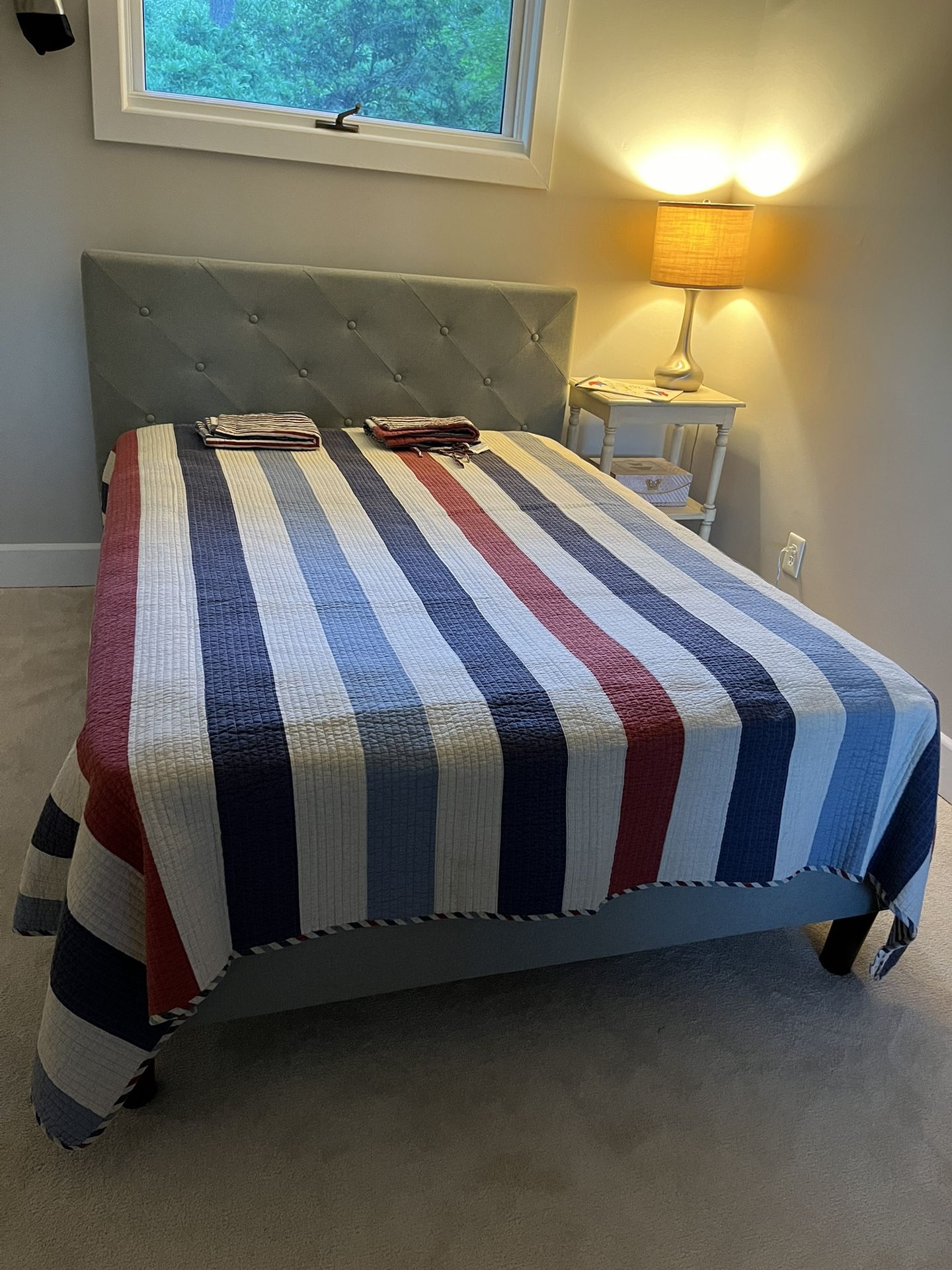 Apex Like new nautical reversible full queen quilt and two shams set comforter Blanket Obo
