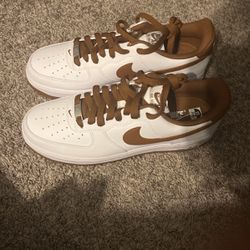 Air Force Ones (9.5)