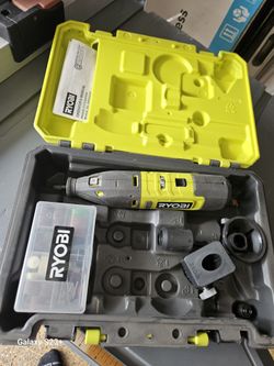 Ryobi rechargeable router
