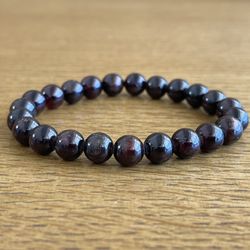 NATURAL Charged Garnet Bracelet (known For: Stone Of Prosperity, Abundance & Love, Reduce Stress,Calm Emotions,healer,good For Relationships)
