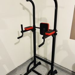 Power Tower Pull Up Bar Station