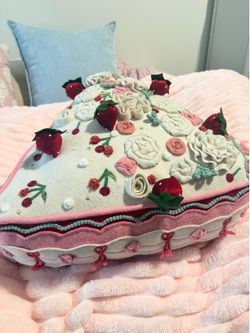 New cake slice pillow