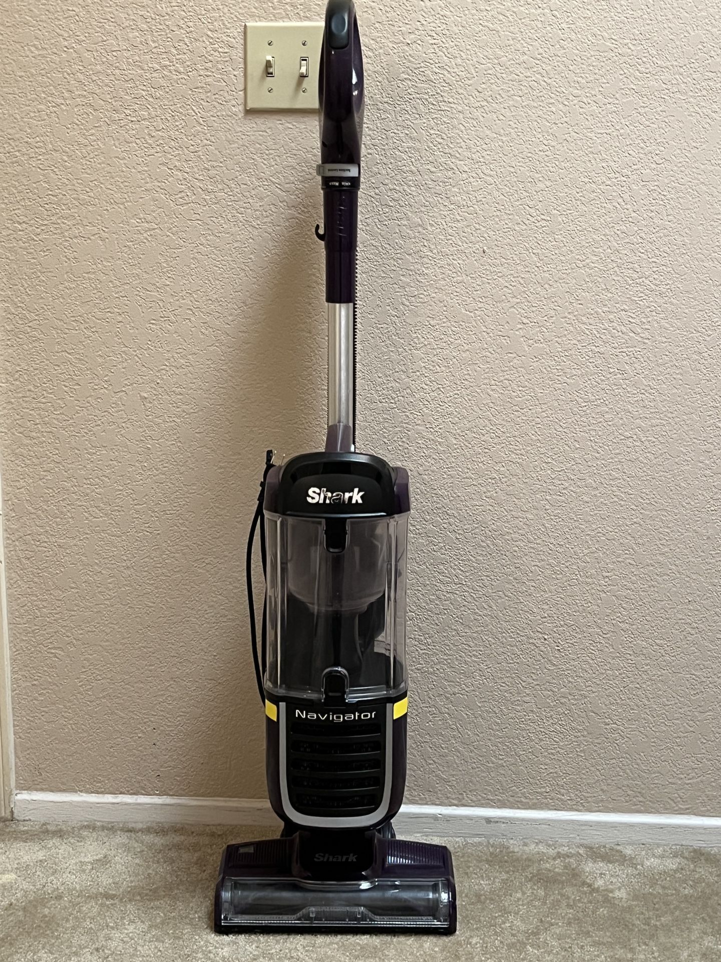 Shark Navigator® Swivel Pro Complete Upright Vacuum NV150