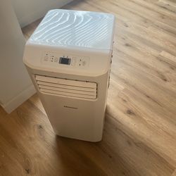 AC Portable Comes With Window Vent