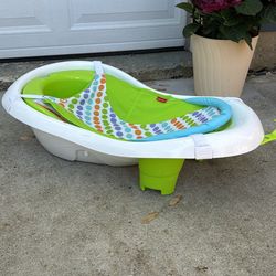 Fisher-Price Baby Bath W/ Sit Up Chair