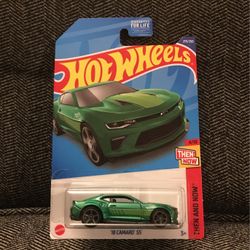Hot Wheels 18 Camaro SS