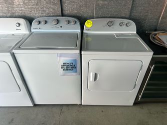 Whirlpool set washer and gas dryer