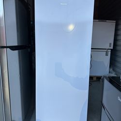 Hisense Upright Freezer