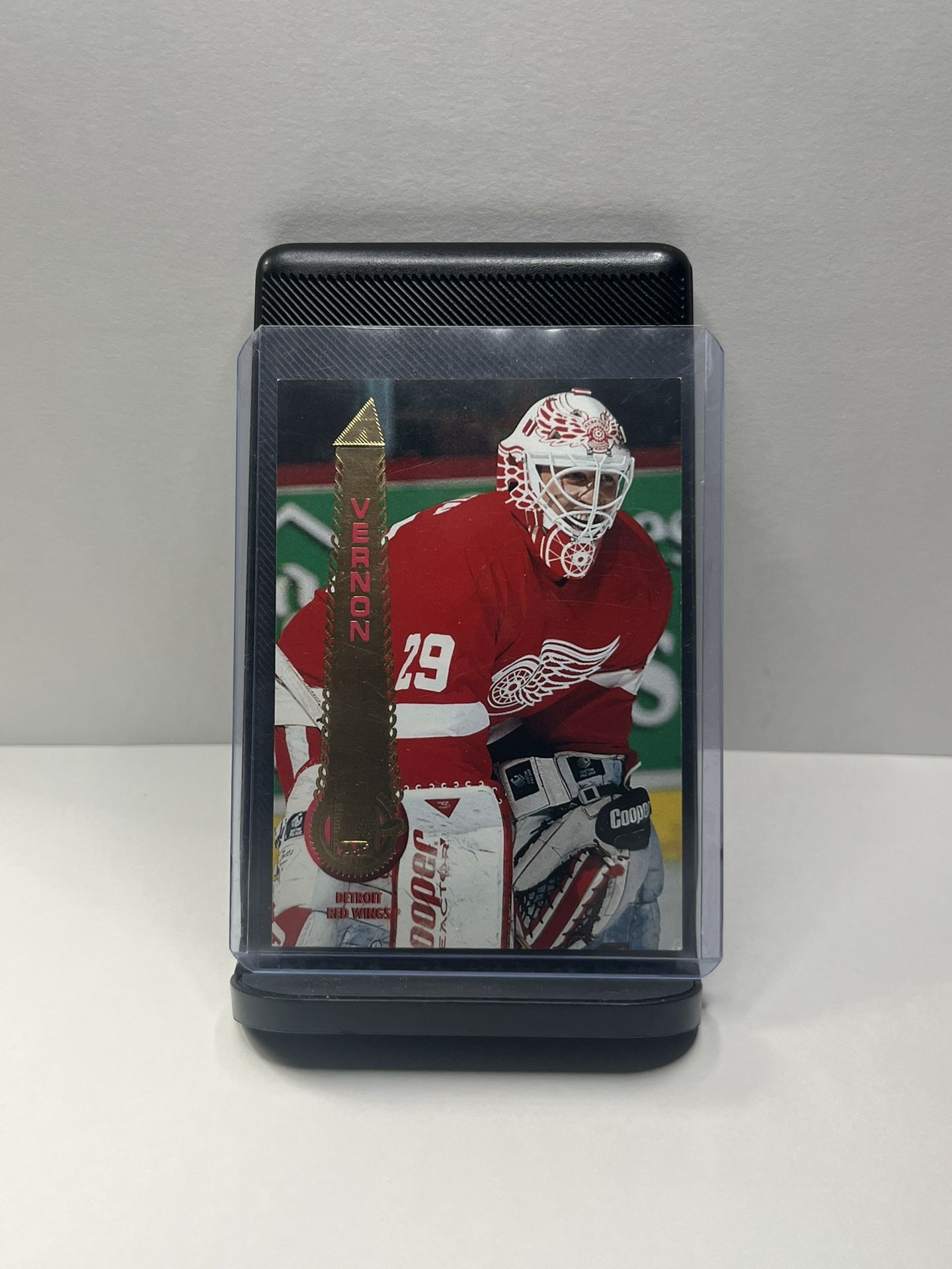 1994-95 Pinnacle - Mike Vernon #377 Artist's Proof
