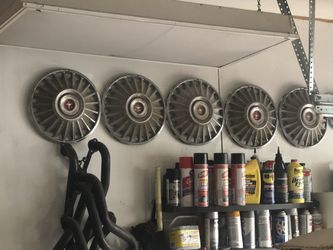 Mustang 67 rim covers