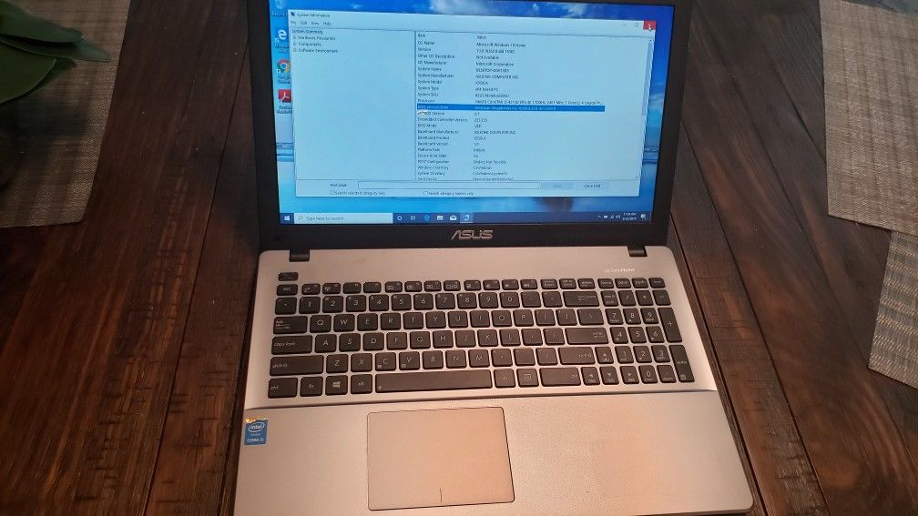 Asus Laptop i5