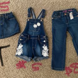 Girls Dresses/ Clothes 3T- 5/6