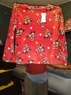 One size Mickey mouse pijamas