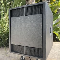 EV Force Pro Subwoofer 