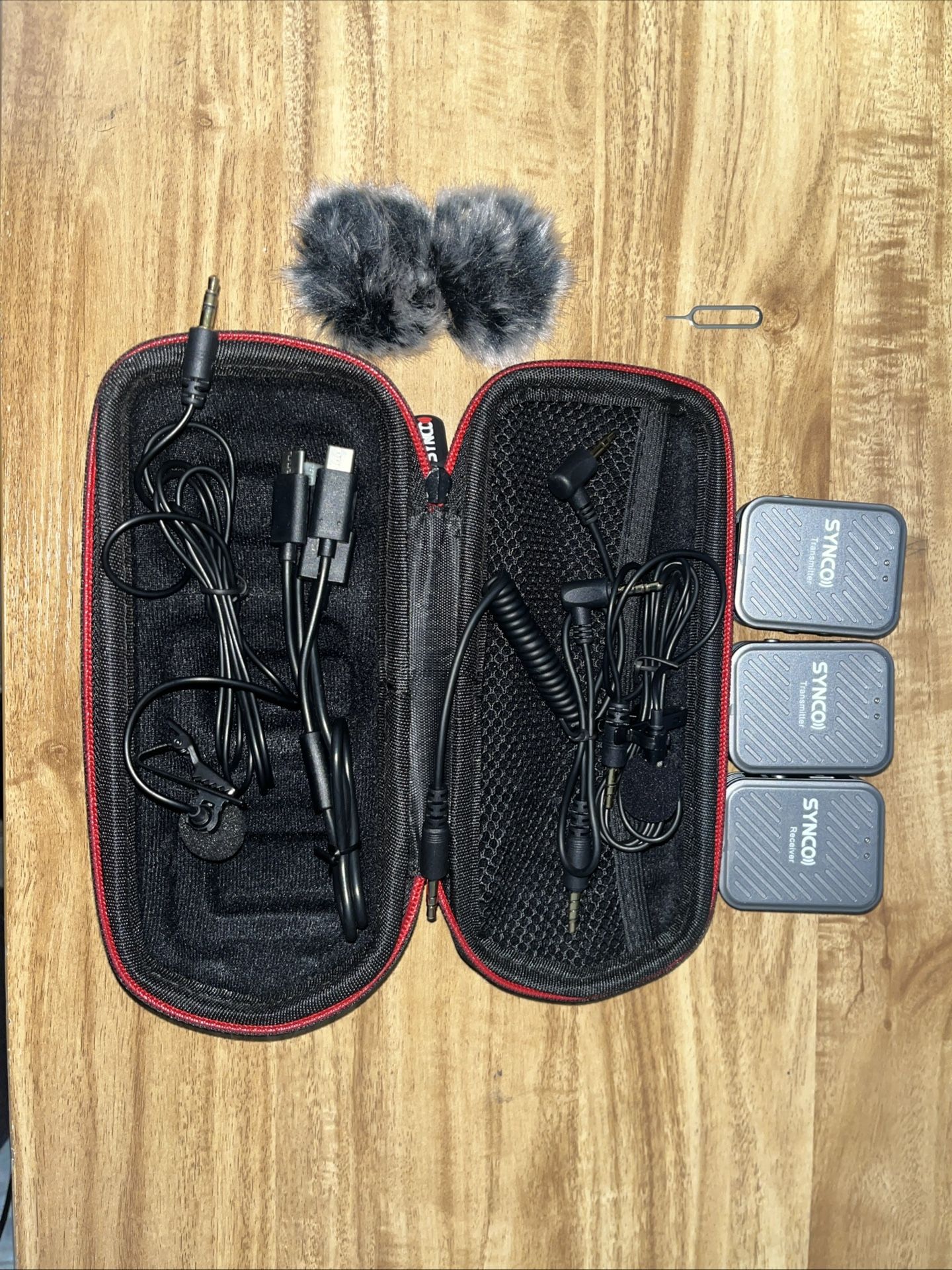 SYNCO Wireless Lavalier Microphones & System, G1(A2) 2.4G Dual Transmitter Gray Lapel Mic
