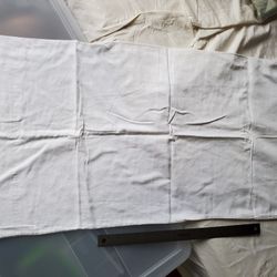 1 White King Sz Pillowcase 100% organic cotton  19"*38" Net weight  5.6oz