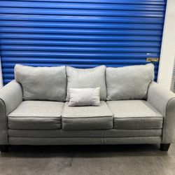 Comfortable Couch with Pull-out bed (free delivery)
