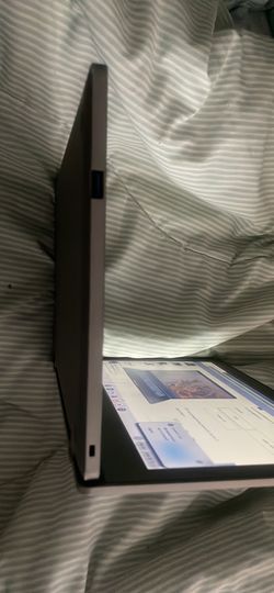 Samsung Chrome Laptop