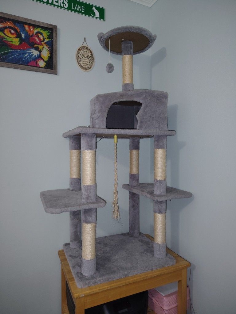 Large Cat Tree