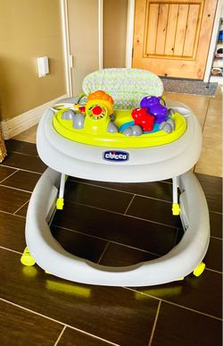 Chicco baby walker