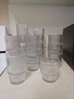 Glass cups