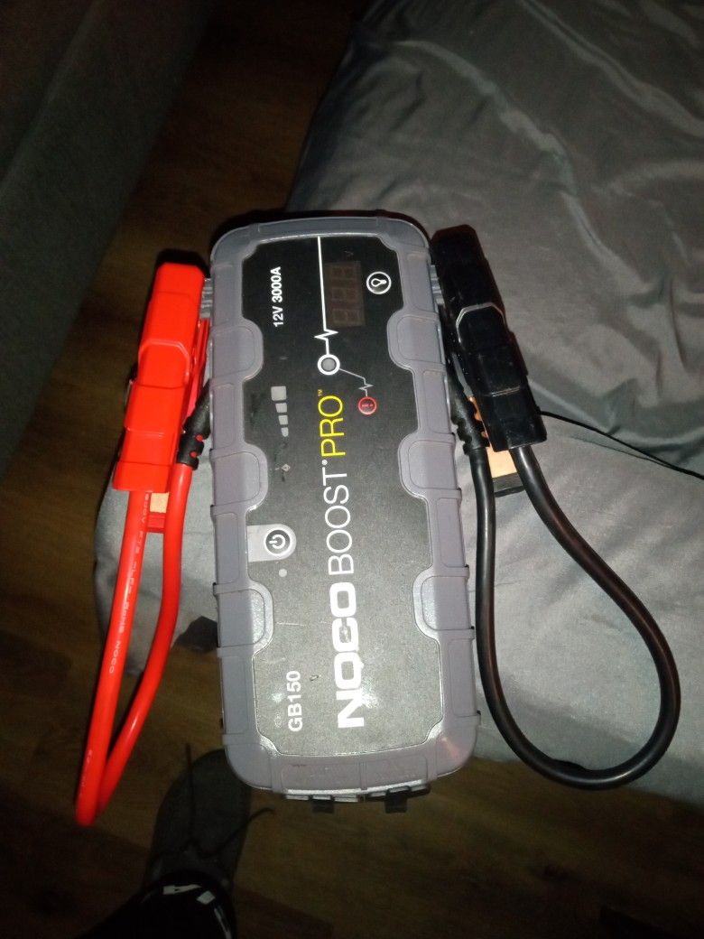 Battery Jumper Box.