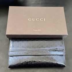 Vintage Gucci Microguccissima Pattern Patent Leather Logo Wallet
