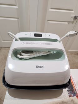 Cricut Easy Press 2 9"x9"