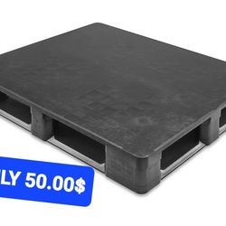 Plastic Pallets / Platforms