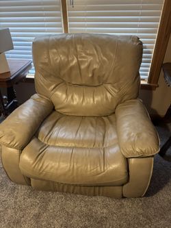 Recliner Chair