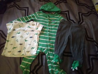 Baby clothes
