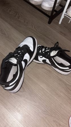 Dunks low pandas