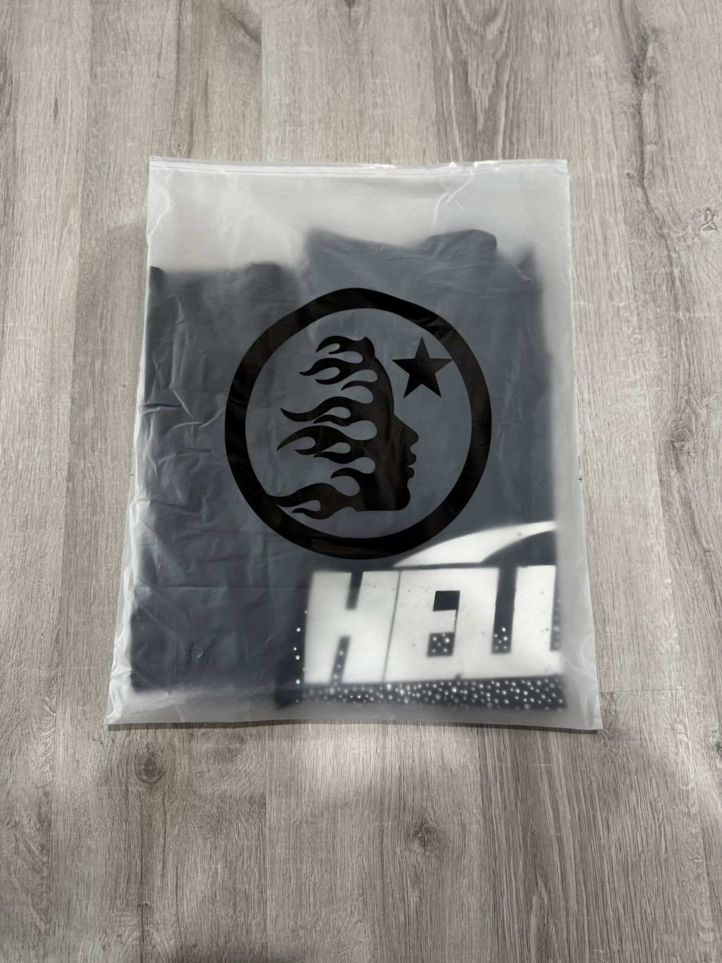 Hellstar Classic Logo Gel Print T-shirt (Stock X Authenticated)