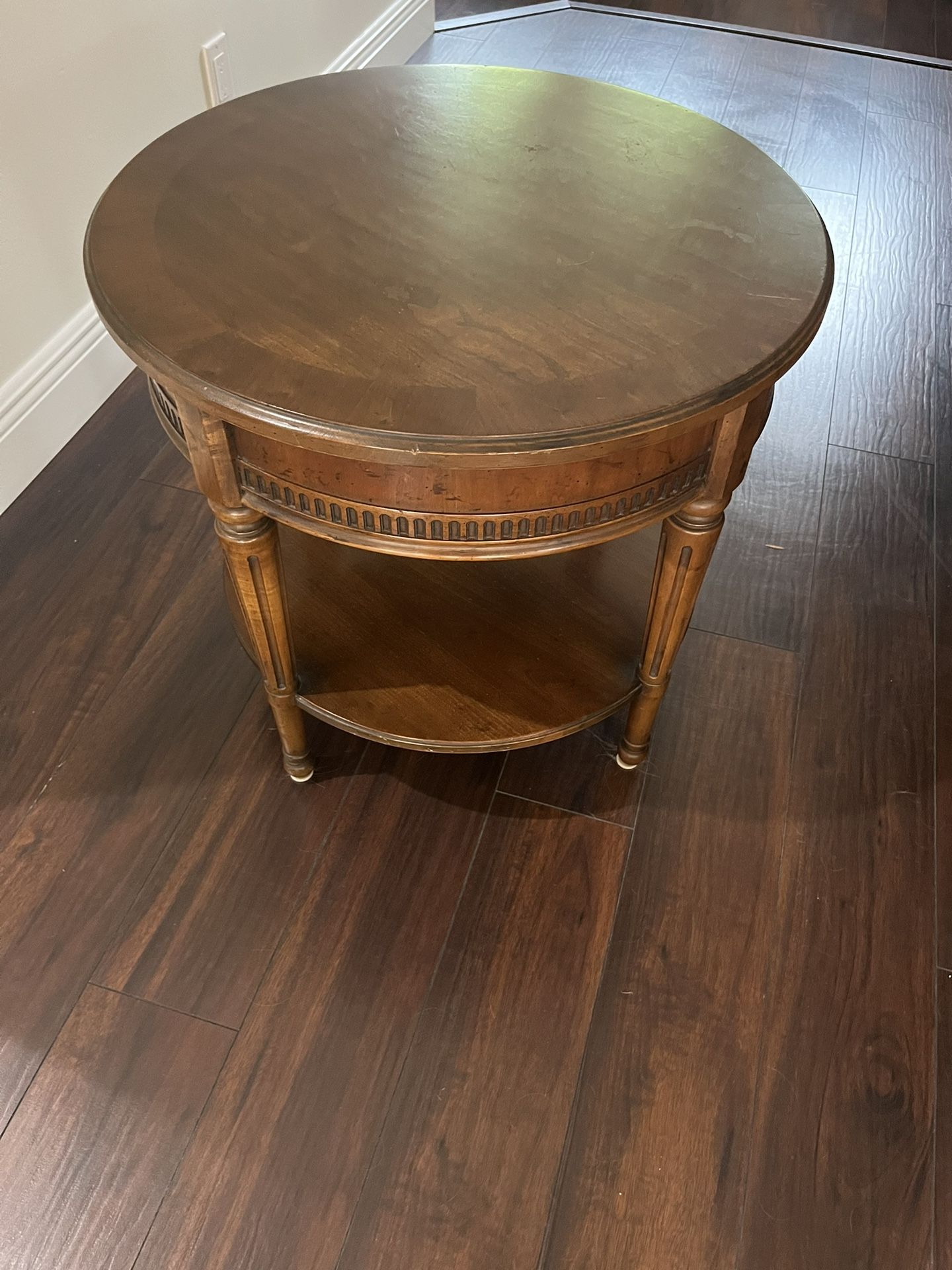 Heritage (2) Round Solid Wood Tables for Sale in Pompano Beach, FL