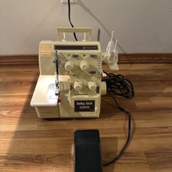 Baby Lock 5280 E Serger Sewing Machine