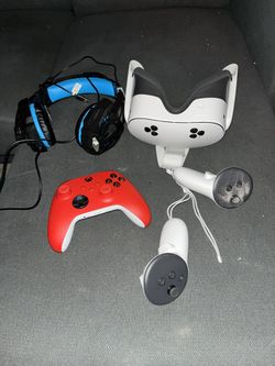 Meta Quest VR Headset(New) Xbox Controller(New)